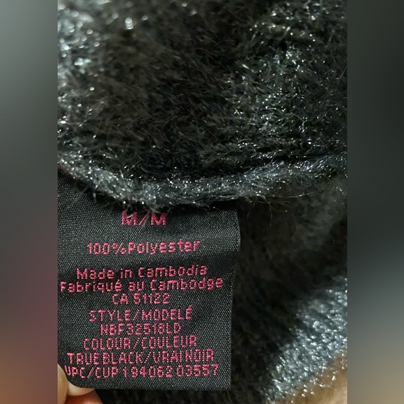 No Boundaries Women's Ombre Sweater Medium - Picture 9 of 10